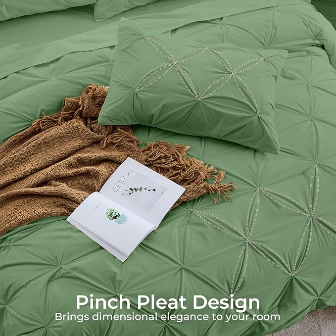 Sasttie Twin Comforter Set, 5-Piece Bed in a Bag, Pintuck Bedding Sets for All Season, Includes Comforter, Flat Sheet, Fitted Sheet, Pillowcase and Pillowsham, Green