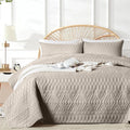akkialla Full/Queen Quilt Set, Taupe Lightweight Microfiber Bedspread Coverlet, Boho Geometric Pattern, Soft All-Season Bedding, 3-Piece (1 Quilt, 2 Pillow Shams) | Breathable fabric, Modern style