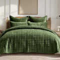 RECYCO Luxury Velvet Quilt Set King Size Bedding Sets, Ultra Soft Velvet Comforter Set, Lightweight Channel Box Stitch Oversized Bedspread Coverlet for All Season, with 2 Shams, Loden Green