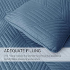 Exclusivo Mezcla Ultrasonic Full Queen Quilt Bedding Set, Lightweight Grayish Blue Bedspreads Soft Modern Geometric Coverlet Set for All Seasons (1 Quilt and 2 Pillow Shams)