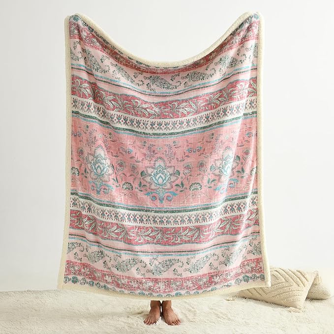 Boho Chic Sherpa Throw Blanket - Vibrant Bohemian Print & Ultra-Soft Cozy Lining, Stylish & Warm Winter Throw for Couch, Bed, or Décor