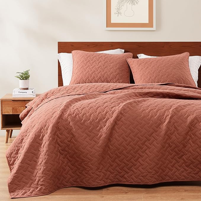 WRENSONGE King Size Quilt-3 Pieces Weave Autumn Leaf Bedspreads King Quilt Bedding Set for All Seasons, Soft Summer Coverlet with 2 Pillow Shams Suitable for Bed, Couch, Quilted Blanket