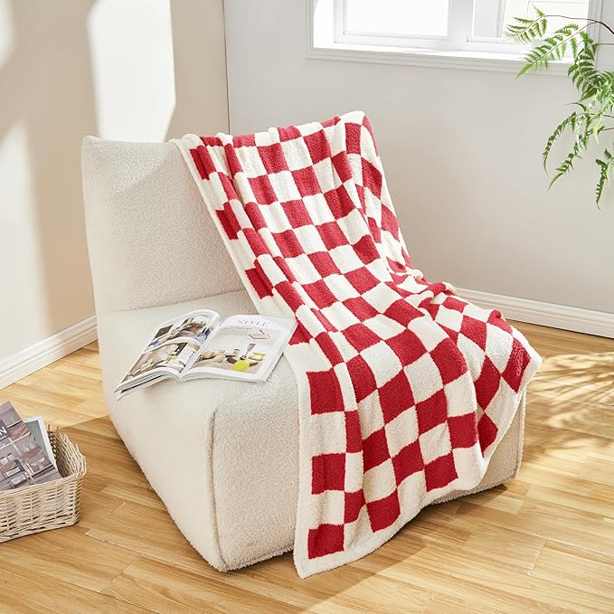 CozeCube Super Soft Fullfy Microfiber Reversible Knitted Blankets, Warm Cozy Fuzzy Plush Throw, Christmas red and White Checkered Throw Blanket for Couch Bed Sofa, 60" x 80"