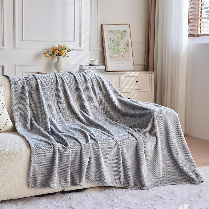 NEWCOSPLAY Super Soft Throw Blanket Grey Premium Silky Flannel Fleece Leaves Pattern Lightweight Bed Blanket All Season Use (Grey, Throw(50"x60"))