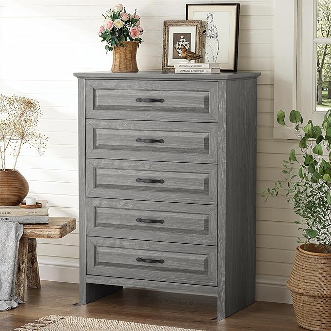 Marsail Farmhouse 5 Drawer Dresser, Wood Chest of Drawers with Natural Texture, Smooth Gliding Drawers, Versatile Storage Organizer Cabinet for Bedroom & Living Room, Grey