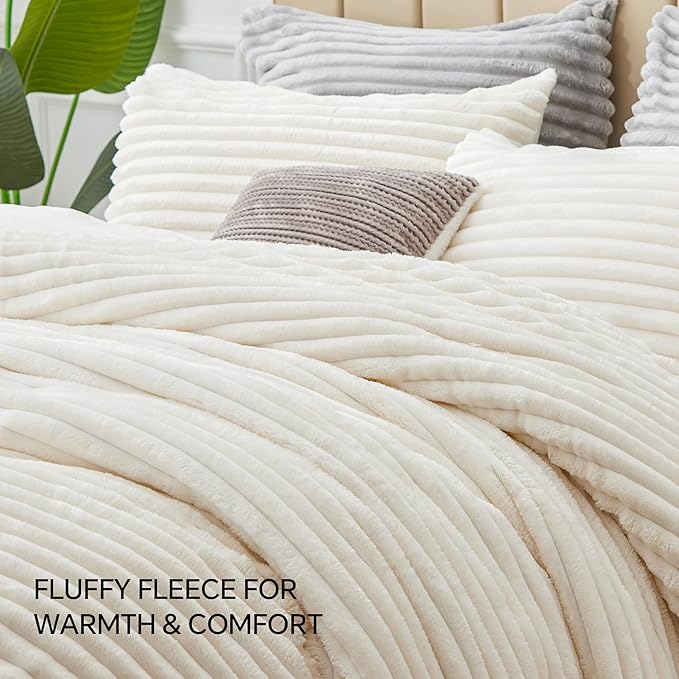 BEDELITE Fleece California King Comforter Set -Super Soft & Warm Fluffy Cream White Bedding, Luxury Fuzzy Heavy Bed Set for Winter with 2 Pillow Cases