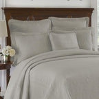 King Charles Modern Farmhouse Floral Matelasse Bedspread, 100% Cotton Breathable Bedding, Full/Queen, Grey