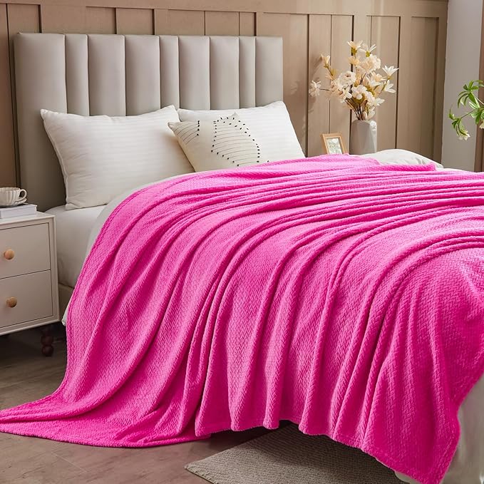NEWCOSPLAY Super Soft Twin Blanket Hot Pink Premium Silky Flannel Fleece Leaves Pattern Lightweight Bed Blanket All Season Use (Hot Pink, Twin(60"x80"))