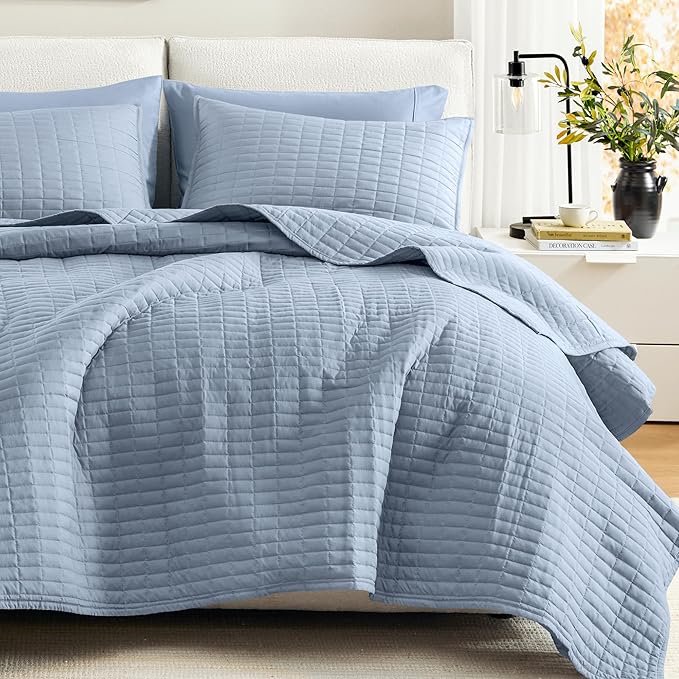 Comfort Spaces Kienna Quilt Set- Double Sided Stitching Design Summer Blanket, Lightweight, Soft, All Season Bedding Layer, Matching Sham, Blue, Coverlet Full/Queen(90"x90") 3 Piece