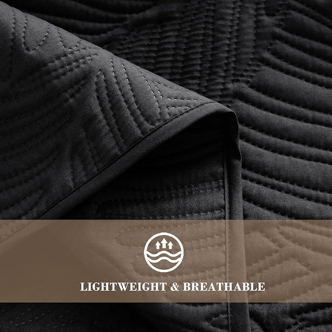 Exclusivo Mezcla King Size Quilt Bedding Set, Lightweight Black Quilts King Size for All Seasons, Soft Microfiber Bedspreads Coverlets Bed Cover with Leaf Pattern, 3 Piece