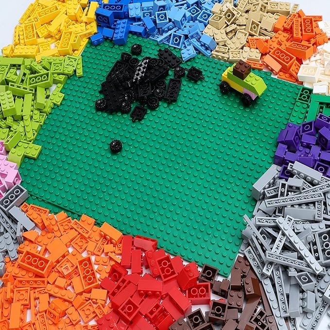 Lekebaby 1546 Pieces Classic Building Blocks 2 pcs Baseplates Creative Bulk Building Bricks Sets, Compatible with All Major Brands, Educational Toy for Boys Girls 6 Years Old and Up