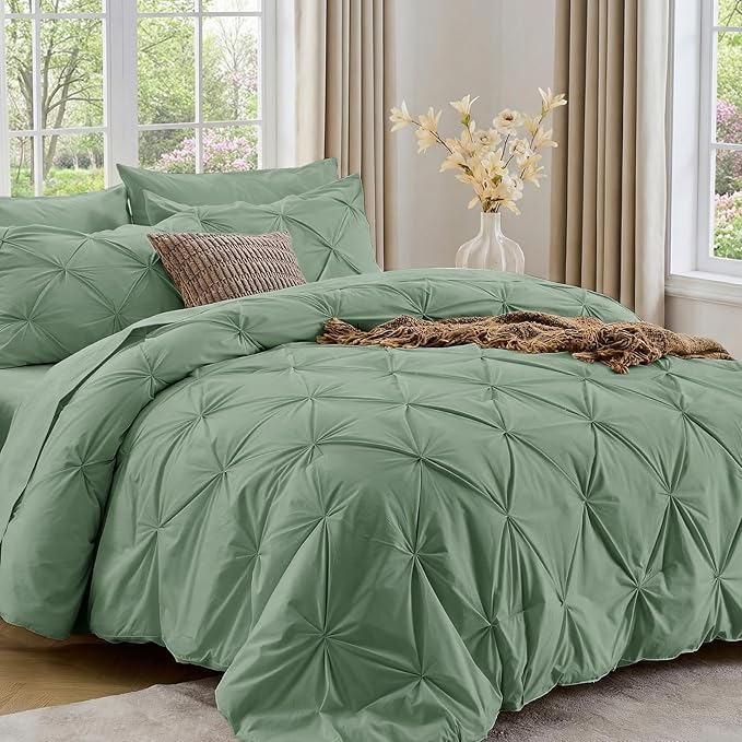 Sasttie Queen Comforter Set, 7-Piece Bed in a Bag, Pintuck Bedding Sets for All Season, Includes Comforter, Flat Sheet, Fitted Sheet, Pillowcases and Pillowshams, Sage Green