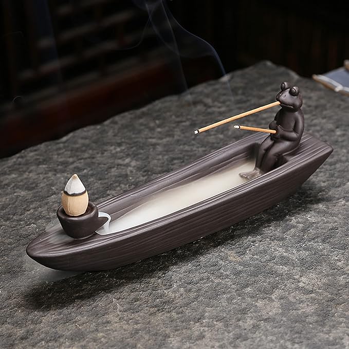ChangWanna Frog Incense Holder Waterfall - Ceramic Cone Backflow Incense Burner Smoke Fountain, Back Flowing Incense Diffuser with 45 Sticks & 12 Cones, Frog Ornament for Aromatherapy/Yoga/Home Decor