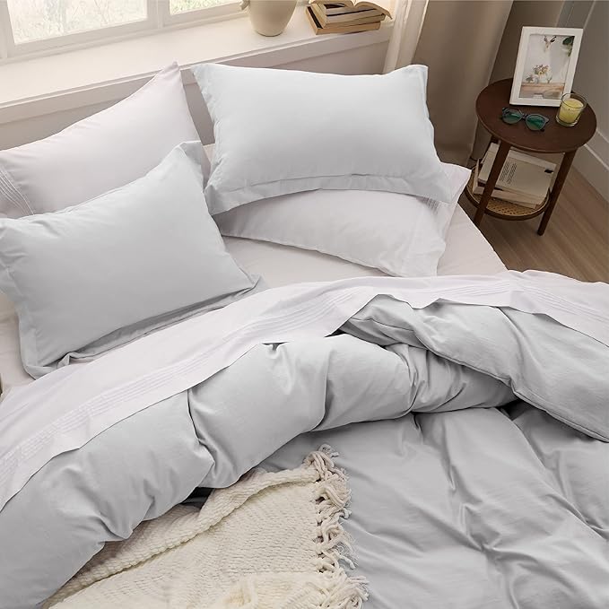 Bedsure Light Grey Duvet Cover Full Size - 3 Pieces Prewashed Extra Soft Cotton-Like Polyester Bedding Set, Includes 1 Duvet Cover 80x90 Inches with Zipper Closure & 2 Pillow Shams, No Comforter