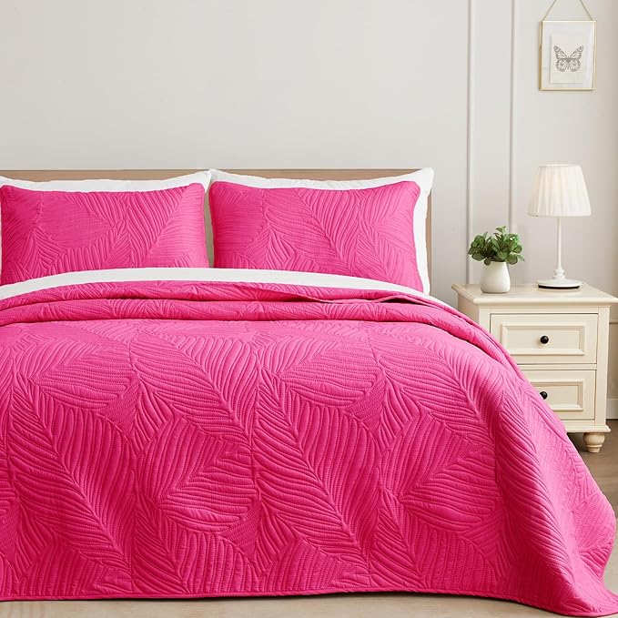 Exclusivo Mezcla Queen Quilt Bedding Set, Lightweight Hot Pink Quilts Queen Full Size for All Seasons, Soft Microfiber Bedspreads Coverlets Bed Cover with Leaf Pattern, 3 Piece
