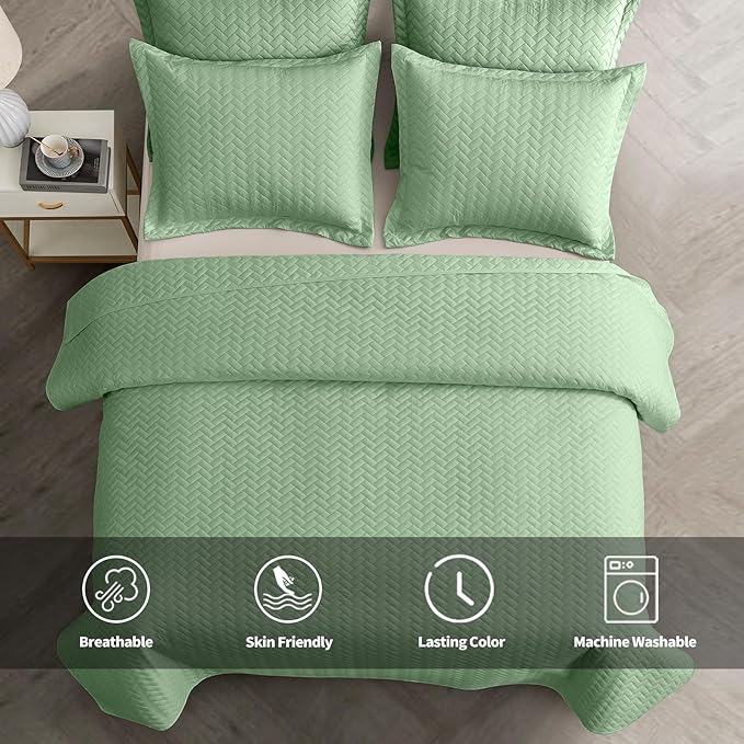 Maple&Stone Quilt Set Full/Queen, Lightweight Mint Green Bedspread Ultrasonic Chevron Pattern Light Coverlet for All Season Comforter Bedding Decor - 3 Piece Queen Size Bed Cover Sets