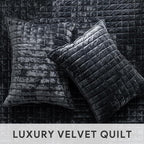 RECYCO Luxury Velvet Quilt Set King Size Bedding Sets, Ultra Soft Velvet Comforter Set, Lightweight Channel Box Stitch Oversized Bedspread Coverlet for All Season, with 2 Shams, Black