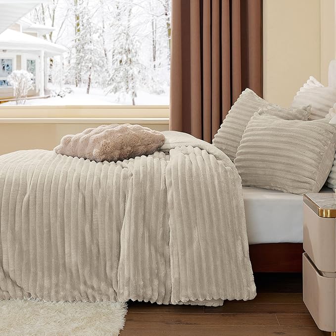 BEDELITE Fleece Queen Comforter Set -Super Soft & Warm Fluffy Linen Bedding, Luxury Fuzzy Heavy Bed Set for Winter with 2 Pillow Cases