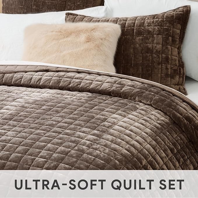 RECYCO Luxury Velvet Quilt Set Full Queen Size Bedding Sets, Ultra Soft Velvet Comforter Set, Lightweight Channel Box Stitch Oversized Bedspread Coverlet for All Season, with 2 Shams, Walnut Brown