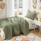 Comfort Spaces Twin Quilt Set Modern Reversible Diamond Coverlet Twin Bedding Set Cozy Quilted Winter Layer, All Season Lightweight Soft Twin Size Quilt, Kienna, Twin/Twin XL Olive Green 2 Piece
