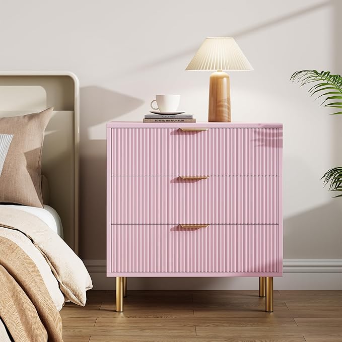 GarveeHome Pink Dresser, Modern 3 Drawer Dresser for Bedroom with Gold Handle and Large Drawer, Wood Double Chest of Drawers and Storage Organizer for Living Room, Hallway, Entryway
