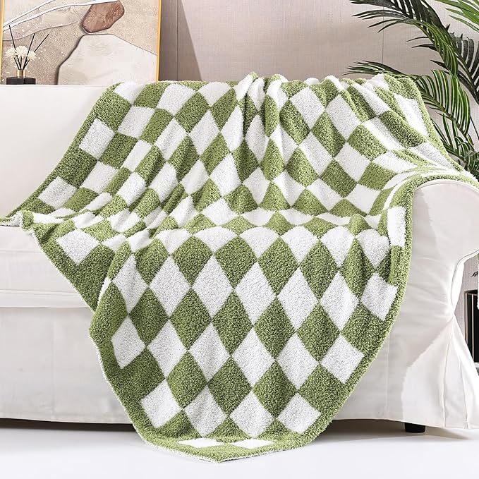 Panku Checkered Blanket, Ultra Soft Green Checkered Throw Blanket, Warm Fluffy Checkerboard Blanket for Couch and Sofa (50x60 Inches, Green)