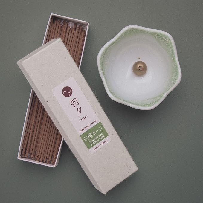 Asayu Japan Traditional Smoke Incense Sticks Sandalwood & White Sage Blend Fragrance Scent (40gr) for Morning Meditation, Relax or Yoga, Made in Japan (Sandalwood & White Sage Blend 20g)