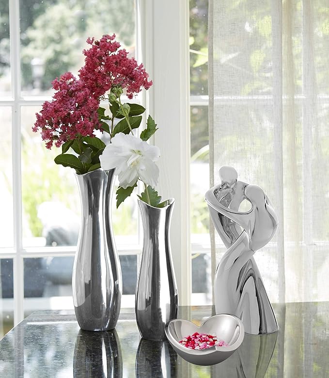 Nambé Amore Mini Bowl - 4.5 Inch Heart Shaped Decorative Accent in Lustrous Alloy, Modern Catchall & Jewelry Holder for Tabletop, Vanity, Desk & Elegant Home Décor Display Gift
