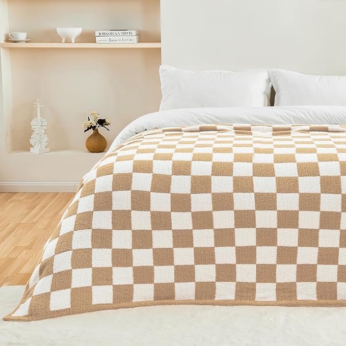 CozeCube Super Soft Fullfy Microfiber Reversible Knitted Blankets, Warm Cozy Fuzzy Plush Throw, Beige and White Checkered Throw Blanket for Couch Bed Sofa, 50" x 60"