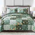 Exclusivo Mezcla Reversible Boho Quilts Queen Size, Green Bedspreads Lightweight Coverlet All Season Patchwork Quilt Bedding Set with Printed Floral Pattern (1 Quilt, 2 Pillow Shams)