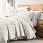 WDCOZY Ivory Twin Quit Size Bedding Sets with Pillow Sham, Lightweight Soft Bedspread Coverlet, Quilted Blanket Thin Comforter Bed Cover for All Season, 2 Pieces, 68x90 inches
