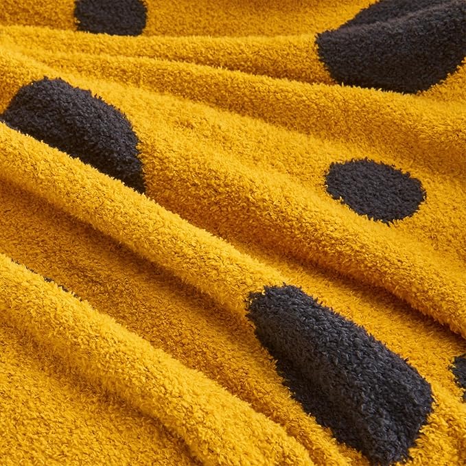 CozeCube Super Soft Fullfy Microfiber Reversible Knitted Blankets, Warm Cozy Fuzzy Plush Throw, Black and Yellow Polka Dot Throw Blanket for Couch Bed Sofa, 60" x 80"