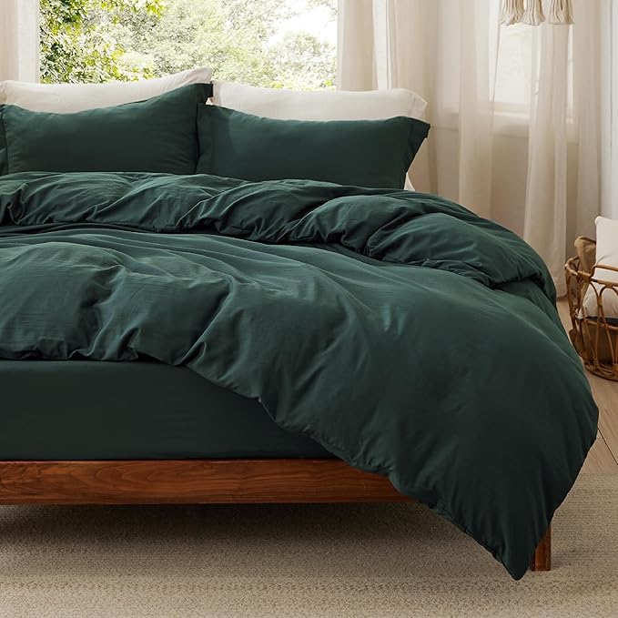 Bedsure Duvet Cover Full Size with Fitted Sheet - 4 Pieces Prewashed Cotton-Like Polyester Extra Soft Bedding Set, Includes 1 Duvet Cover 80x90 Inches, 2 Pillow Shams, 1 Fitted Sheet, Forest Green
