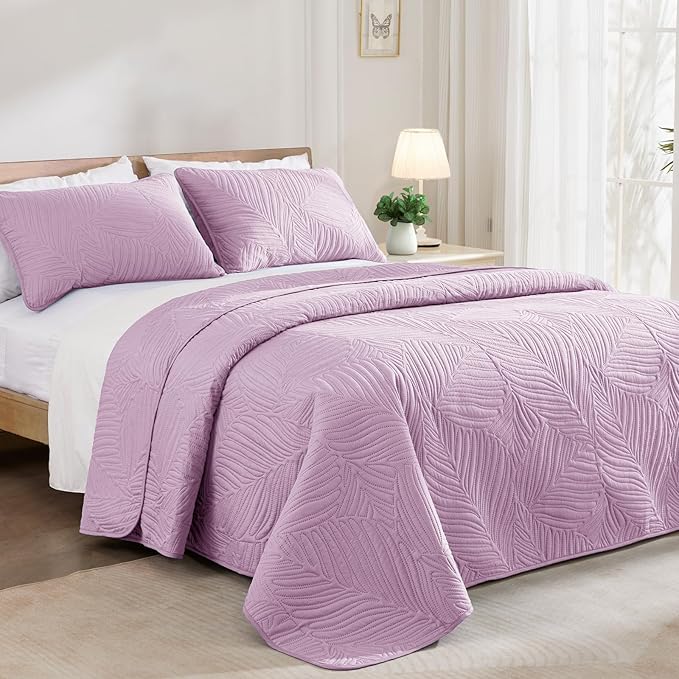 Exclusivo Mezcla Twin Quilt Bedding Set, Lightweight Lilac Quilts Twin Size for All Seasons, Soft Microfiber Bedspreads Coverlets Bed Cover with Leaf Pattern, 2 Piece