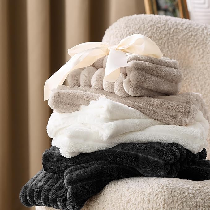 Bedsure Fluffy Duvet Cover Set - Ultra Soft Plush Shaggy Comforter Cover King Size, Warm Flannel Fleece Bed Sets for Winter, 3 Pieces (Striped Pattern, Black)