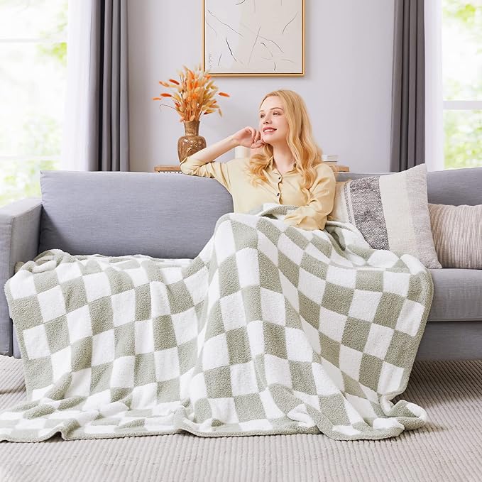 WRENSONGE Checkered Throw Blanket, Sage Green Soft Cozy Fluffy Warm Hand Made Throw Blankets for Couch, Sofa, Chair, Bed, Camping, Picnic, Travel Lightweight Bed Blanket - 90"*108"