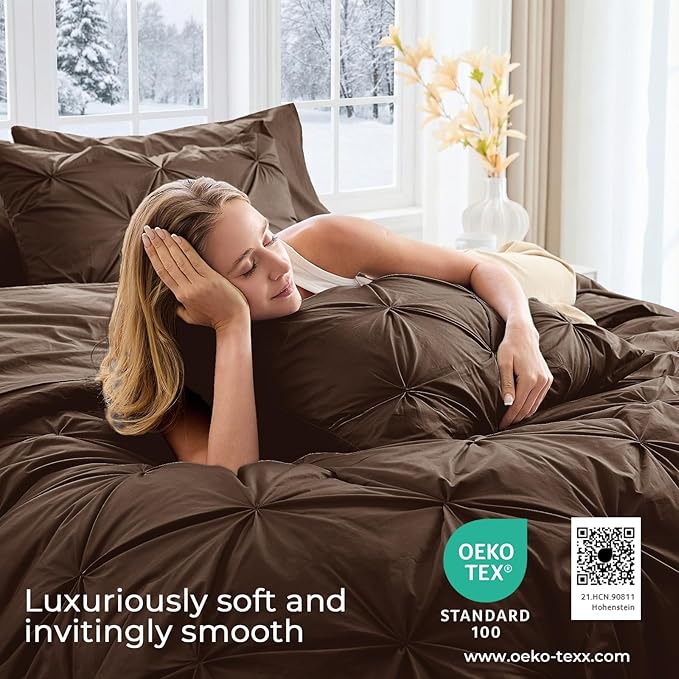 Sasttie Queen Comforter Set, 7-Piece Bed in a Bag, Pintuck Bedding Sets for All Season, Includes Comforter, Flat Sheet, Fitted Sheet, Pillowcases and Pillowshams, Dark Brown