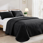 Exclusivo Mezcla King Size Quilt Bedding Set, Lightweight Black Quilts King Size for All Seasons, Soft Microfiber Bedspreads Coverlets Bed Cover with Leaf Pattern, 3 Piece