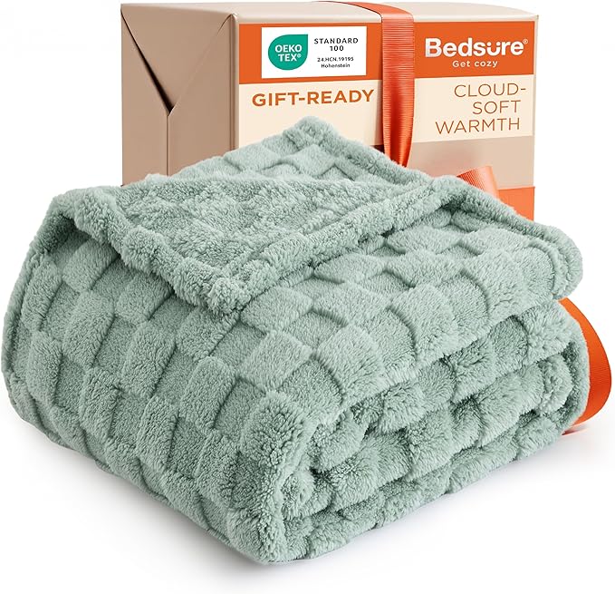 Bedsure GentleSoft Twin Blanket for Bed - Super Soft Cozy Blankets for Women Men Girls, Cute Fuzzy Fleece Throws for Bedroom Couch, Sage Green, 60x80 Inches