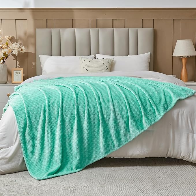 NEWCOSPLAY Super Soft Twin Blanket Aqua Premium Silky Flannel Fleece Leaves Pattern Lightweight Bed Blanket All Season Use (Aqua, Twin(60"x80"))