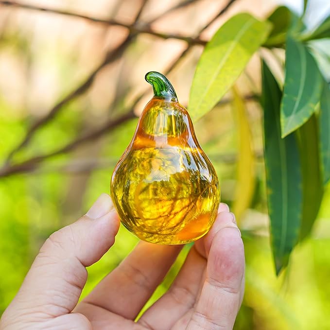 Crystal Pear Figurines Collectibles Glass Fruits Decor for Office Tabletop Centerpiece Art Crystal Paperweights Glass Fruits Decoration for Home Kitchen Gifts for Mum