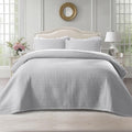 KASENTEX Oversized Queen Quilt Set 102"x106" – Soft Washed 3-Layer Lightweight Bedspread, Minimalist Nordic Design, All-Season Spring & Summer Quilt Set (1 Quilt + 2 Pillow Shams), Gull