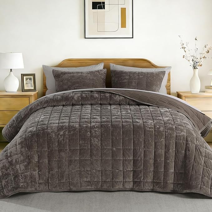 Oversized King Greek Velvet Quilt Set, 3× Softer Luxe Sheen, 100% Cotton Backing, 150GSM Down-Alternative Fill, Extra-Wide 112×106" Hotel-Style Luxury Coverage (1 Quilt + 2 Pillow Shams), Fossil