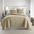 Southshore Fine Living, Inc. Oversized King Quilt Bedding Set, Taupe Quilt California/King Size Bedspread with 2 Matching Pillow Shams, Microfiber Soft & Cozy Bedding Coverlet, Taupe