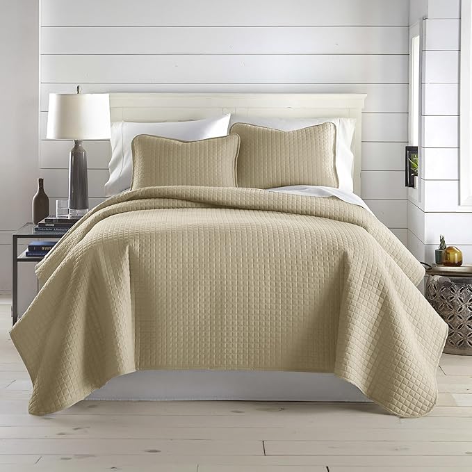 Southshore Fine Living, Inc. Twin Quilt Bedding Set, Soft Brushed Microfiber Taupe Quilts, Twin/XL Coverlet Bedspread, Wrinkle & Pet Hair Resistant Bedding with 1 Pillow Sham, Taupe