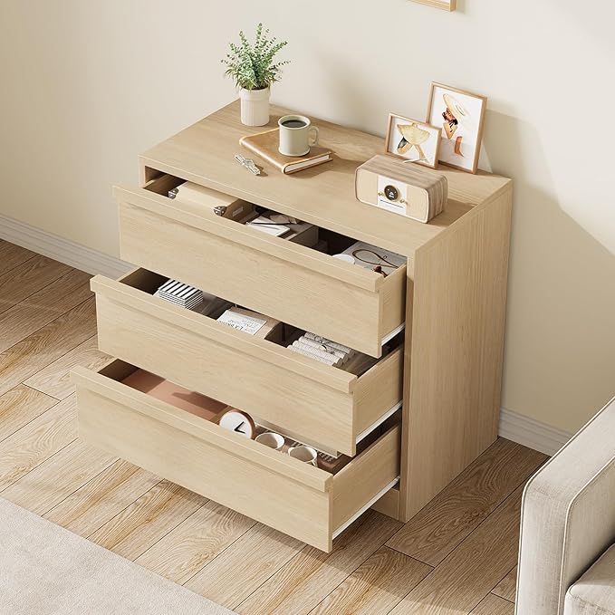 GarveeHome 3 Drawer Dresser for Bedroom, Natural Oak Nightstand 3 Chest of Drawers with Large Storage, Small Modern Bedside End Table for Living Room, Nursery, Entryway