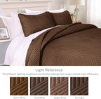 Exclusivo Mezcla Ultrasonic Twin Quilt Bedding Set, Lightweight Brown Bedspreads Soft Modern Geometric Coverlet Set for All Seasons (1 Quilt and 1 Pillow Sham)