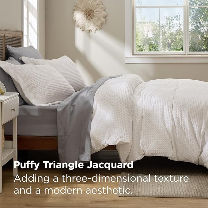 Bedsure Luxury Waffle Duvet Cover Queen Size - Textured Duvet Cover Set, Soft, Breathable Bedding Set (90"x90") with 2 Pillow Shams for All Season, Irovy White, Comforter Not Included