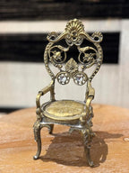 Alloy French Retro Style Desktop Decoration Ornament with Crystal Accents, Decorative Miniature Model Sculpture, Desktop Display and Collection of handicrafts, 5.9 x 2.67 x 2.36 Inches (Art Deco A)