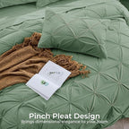 Sasttie Full Size Comforter Set, 7-Piece Bed in a Bag Double, Pintuck Bedding Set for All Season, Includes Comforter, Flat Sheet, Fitted Sheet, Pillowcases and Pillowshams, Sage Green
